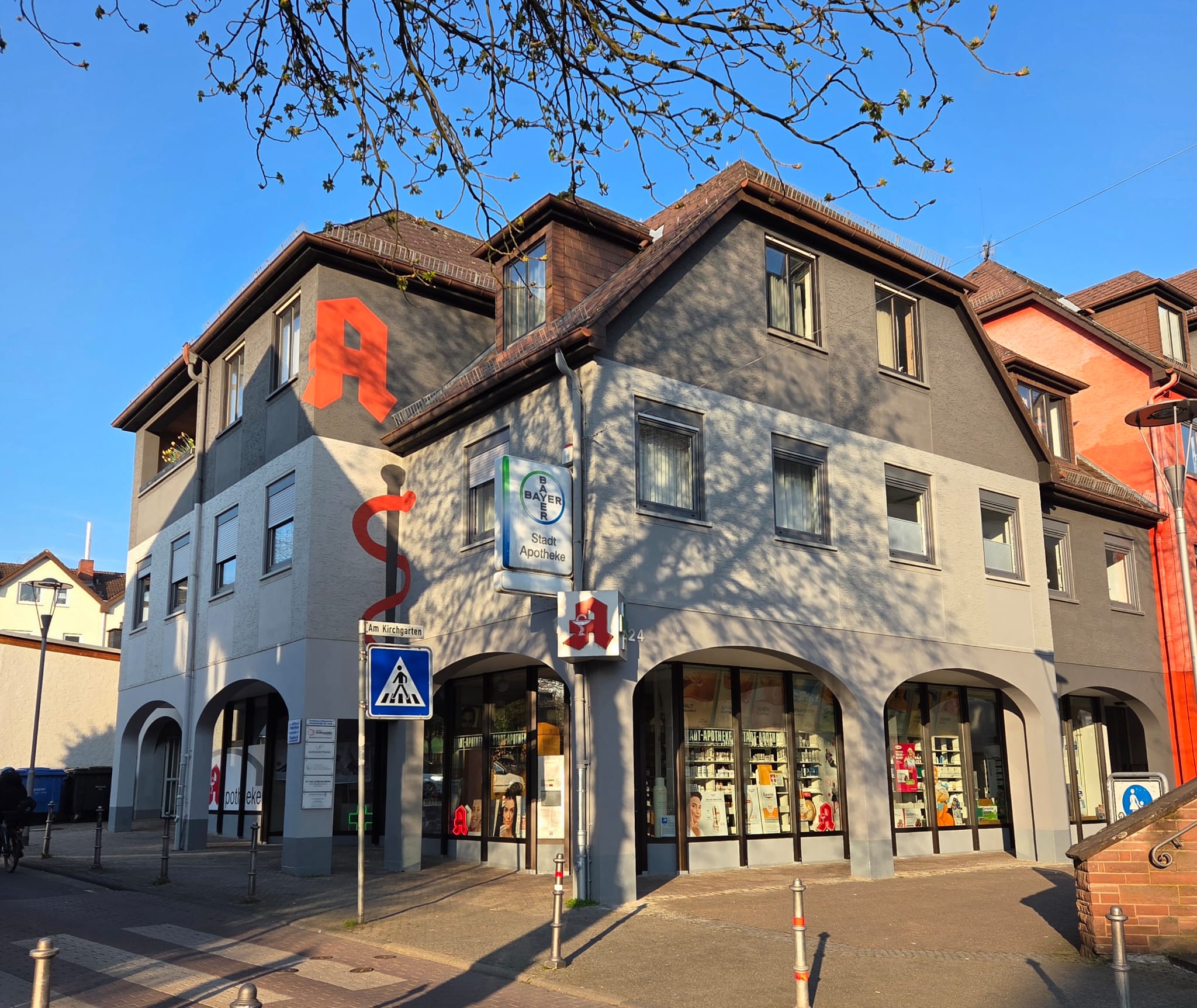 Außenansicht des Ärztehauses in Hattersheim in der Hauptstraße 24